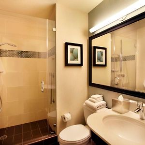 Chambre Lit King-Size d'Angle
